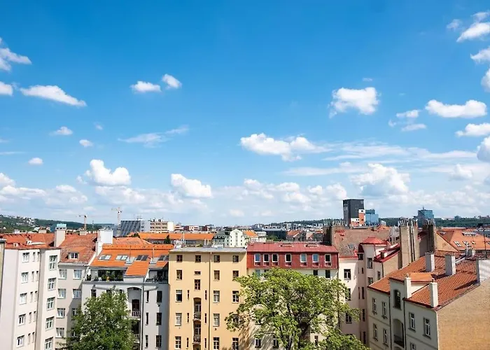 1 Bedroom Apartment With Terrace And View